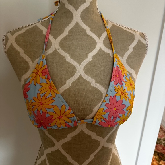 Flower print bikini set brand new unworn - Picture 2 of 3